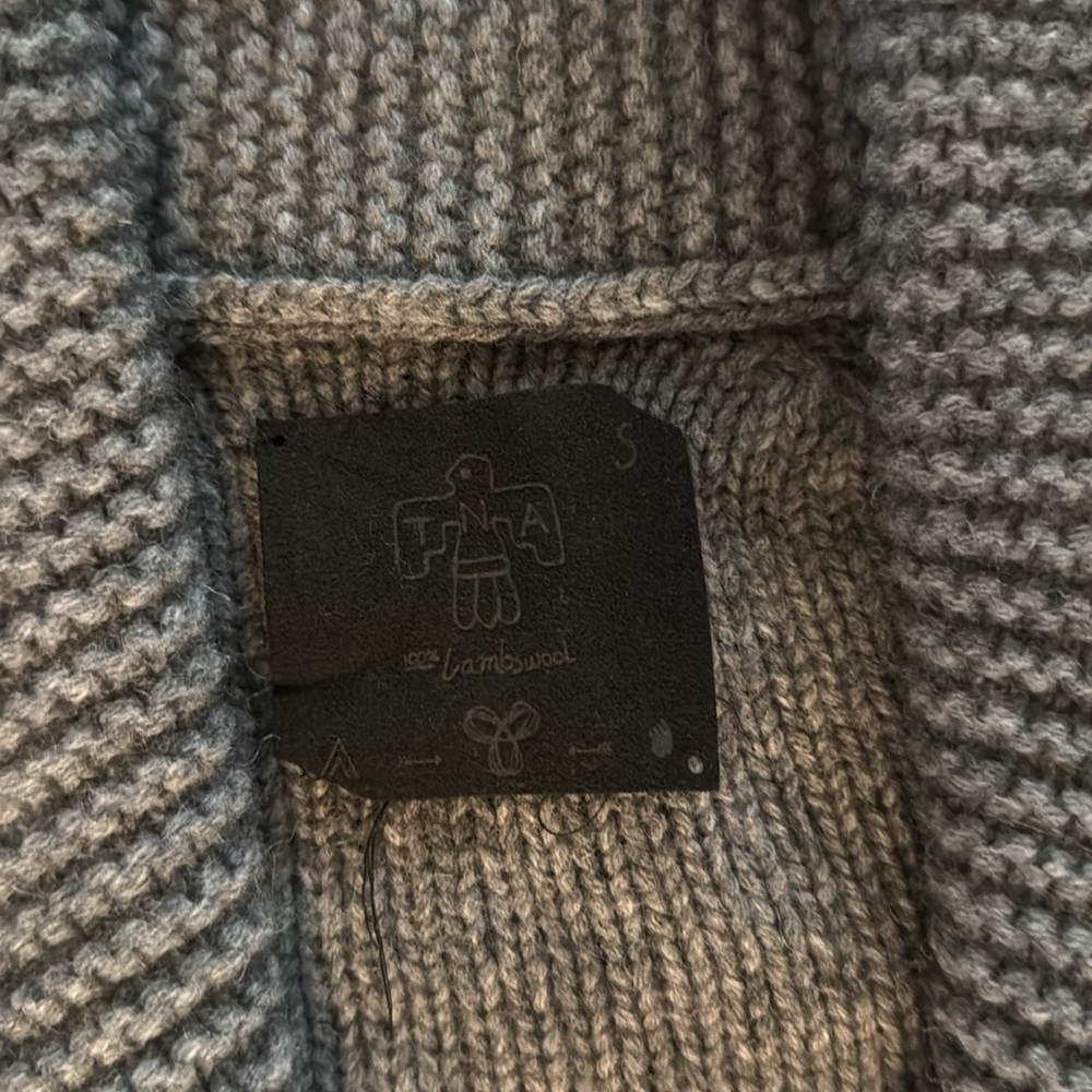 𝅺aritzia TNA  Sea To Sky Button Front Shawl Collar Sweater Size S - Picture 3 of 4